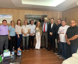 Deputados participam de reunião em CG com Comitê Pró Hospital Universitário do Sertão