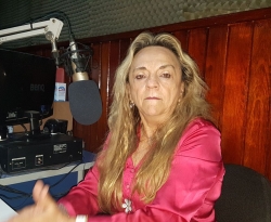 Dra. Paula diz que não desistiu da pré-candidata a prefeita de São José Piranhas e solta o verbo contra Chico Mendes e Marcos Barros