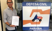 Segundo Santiago firma convênio com o Governo da PB para contratação de carros pipa