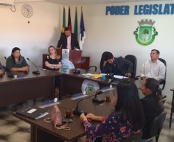 Vice da pré-candidata a prefeita de Bom Jesus pode sair da Câmara Municipal - por Gilberto Lira