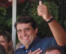 Leonardo recua, foca na Câmara Federal e André Gadelha avança mais uma vez para disputar Prefeitura de Sousa