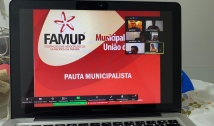 Prefeitos paraibanos discutem pautas municipalistas com deputados federais
