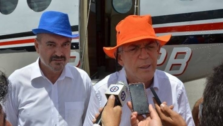 Jeová Campos leva 'puxão de orelha' de RC: "Não existe composição com o Cidadania em Cajazeiras"