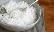 Preço do arroz tem aumento de 50% e especialista apresenta alternativas para substituir cereal na alimentação