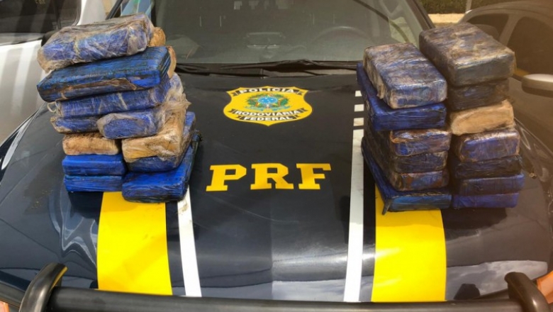 PRF apreende 31 kg de pasta base de cocaína que valeria R$ 3,9 milhões no Ceará