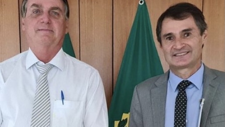Romero Rodrigues é recebido por Bolsonaro: "Tratamos de assuntos relacionados à Paraíba'
