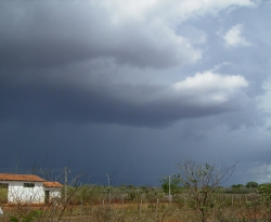 Chuvas são registradas em várias cidades do sertão e Cajazeiras teve o maior volume; confira