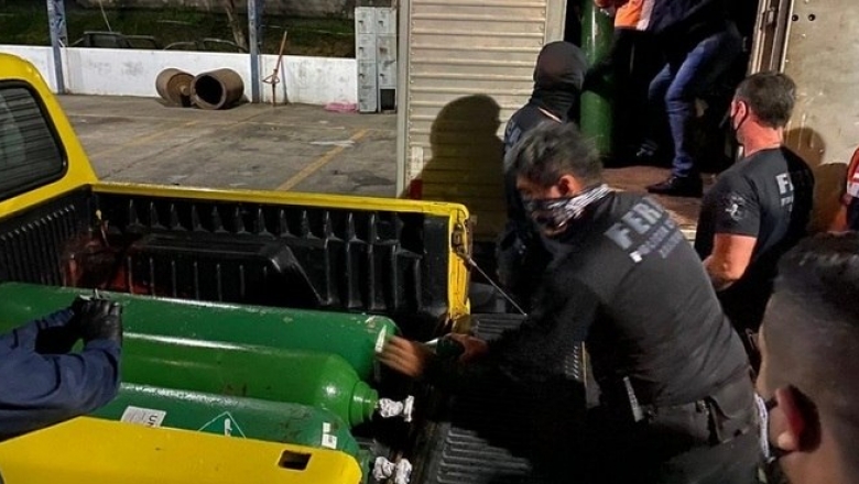 Governo elevou taxa de importação de cilindros antes de colapso em Manaus