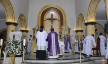 Seminaristas da Diocese de Cajazeiras recebem ministérios do Leitorato e Acolitato