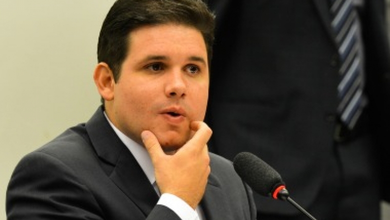 Hugo Motta trata como especulação notícia de que pode virar ministro