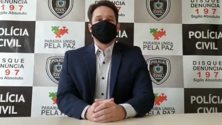 Polícia Civil de Cajazeiras apresenta ladrão que roubou equipamentos de som de Carlinhos do Paredão 