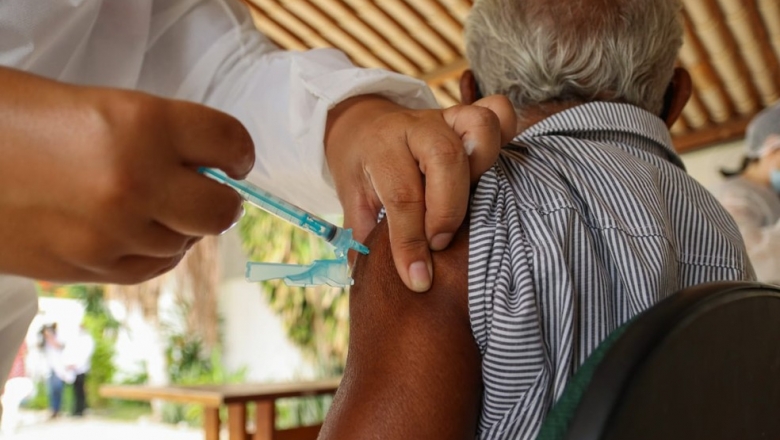 Paraíba amplia cobertura vacinal contra Covid-19; 85% dos idosos de 75 a 79 anos já foram vacinados
