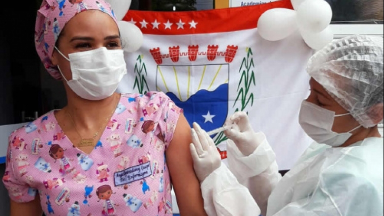 Aldo Andrade comemora números de Bernardino Batista em vacinação da covid-19