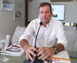 Em Sousa, prefeito Fábio Tyrone assina protocolo de adesão ao consórcio para compra de vacinas contra a Covid-19