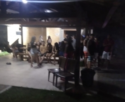 Polícia Militar encerra festa com cerca de 100 pessoas na Paraíba 
