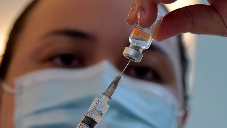 Em meio a atrasos, parlamentares no Ceará propõem alternativas para compra de vacinas
