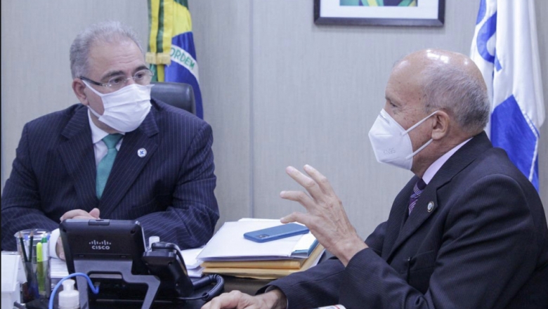 Secretário propõe ações para melhorias da saúde em audiência com ministro em Brasília