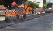 Prefeito de Cajazeiras anuncia recursos para obras de pavimentação asfáltica 