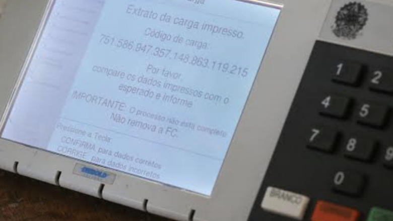 Cássio lidera disputa para o Senado com 25% seguido por Ricardo com 20,7% e Efraim com 7,2%, diz pesquisa 
