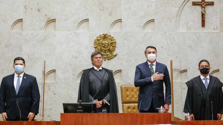 João Azevêdo e mais 12 governadores saem em defesa do STF contra ameaças de Bolsonaro