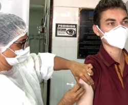 Contra a Covid: Cajazeiras vacina adolescentes de 12 a 17 anos sem comorbidades, nesta terça, 28
