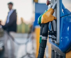 Governadores dizem que gasolina é ‘problema nacional’ e não tem relação com ICMS