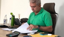 Prefeito de Patos assina contrato de R$ 12,5 mi para obras nas áreas de saúde, assistência e infraestrutura