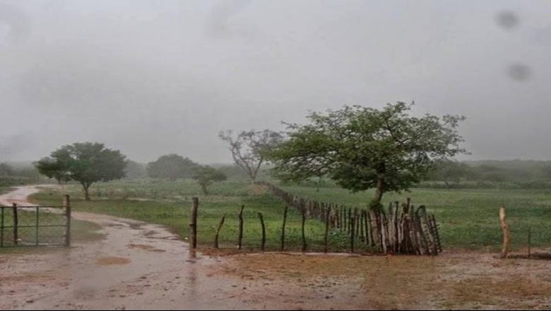 Sertão da Paraíba amanhece com chuva neste sábado; Igaracy registrou quase 150 milímetros