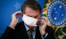 Aliados de Bolsonaro tentam convencê-lo a se vacinar contra a Covid-19