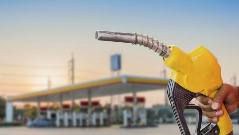 Relator estima redução de R$ 0,50 na gasolina e R$ 10 no gás 