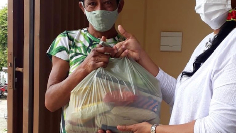 Famílias carentes de Bernardino Batista recebem 400 cestas básicas e prefeito destaca cronograma