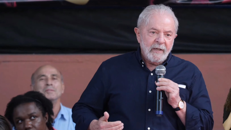 PT oficializa desligamento de marqueteiro da pré-campanha de Lula