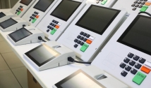 Questionadas, urnas eletrônicas passarão por últimos testes agora em maio