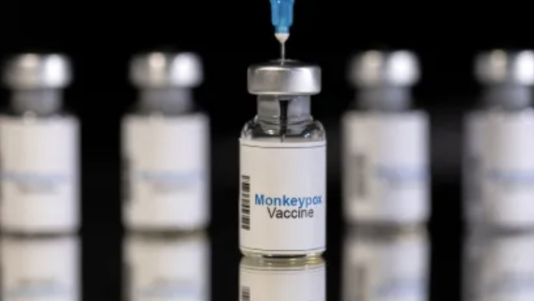 Vacinação contra monkeypox vai priorizar profissionais de saúde, diz Queiroga