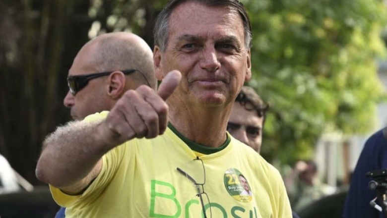 Jair Bolsonaro vota confiante no Rio de Janeiro: "Expectativa de vitória"