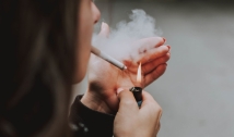 Parar de fumar antes dos 35 anos reduz drasticamente risco de morte por tabagismo