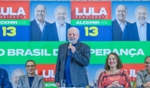 Aliados pressionam Lula a acelerar lista com nomes de ministros