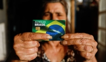 Aliados de Bolsonaro não se comprometem com PEC da Transição, mas apoiam auxílio de R$ 600  