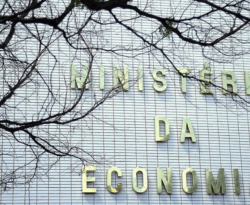 Governo remaneja R$ 3,3 bilhões para gastos obrigatórios de ministérios 