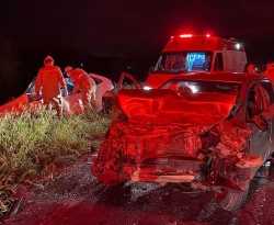 Acidente entre 2 carros mata uma pessoa na PB 393 entre Cajazeiras e São João do Rio do Peixe