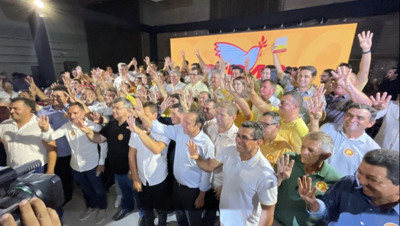 Jarques Lúcio de São Bento, Bal Lins de São José de Piranhas e mais 71 prefeitos se filiam ao PSB
