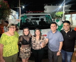 Wilson Santiago entrega ambulância em Nova Olinda e prestigia São João do município de Diamante