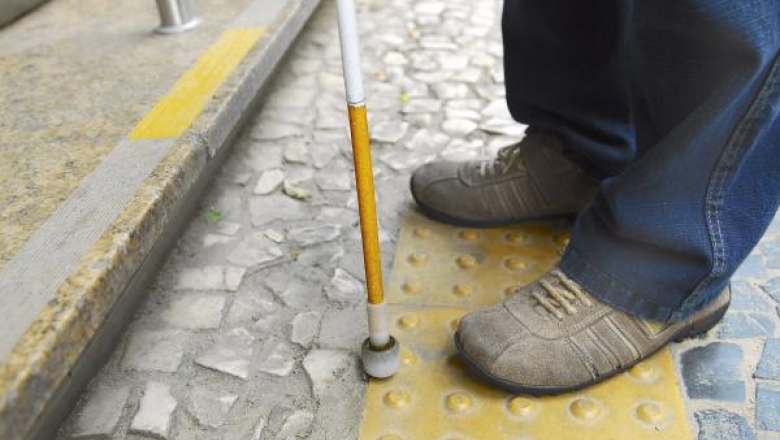 Prédios públicos deverão se adaptar para garantir segurança aos deficientes visuais, na Paraíba
