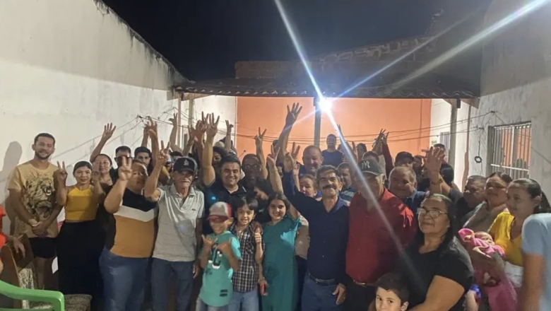 Pré-candidato a prefeito, Padre Gilberto, reúne lideranças em Monte Horebe