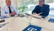 João Azevêdo busca voos da Europa para a Paraíba em reunião com gerente de companhia aérea