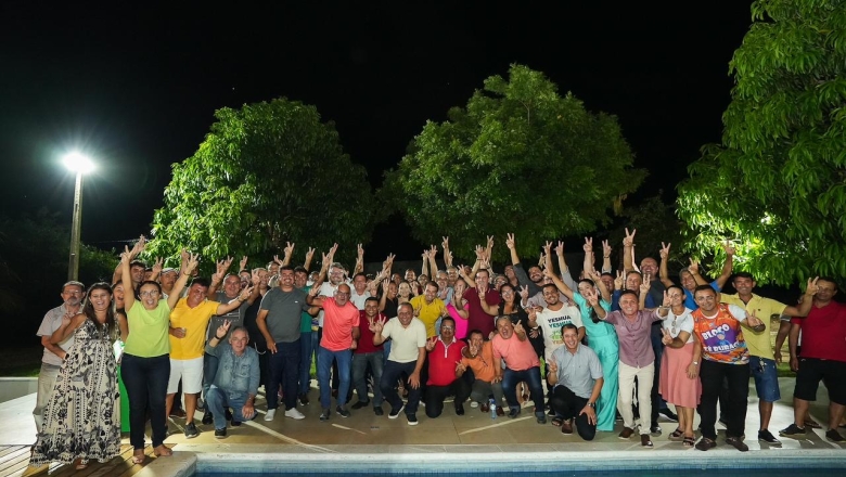 Com as bençãos do governador, grupo liderado por Chico Mendes e Dr. Pablo Leitão reúne oposição pela primeira vez em Cajazeiras 