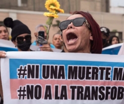 Decreto do Peru classifica pessoas trans como "doentes mentais"