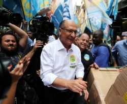 Geraldo Alckmin diz que Fernando Haddad poupa Bolsonaro
