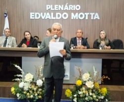 Bonifácio Rocha toma posse como prefeito interino de Patos