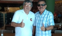 Deputado Tião Gomes surpreende e oficializa apoio a Roberto Paulino para o Senado